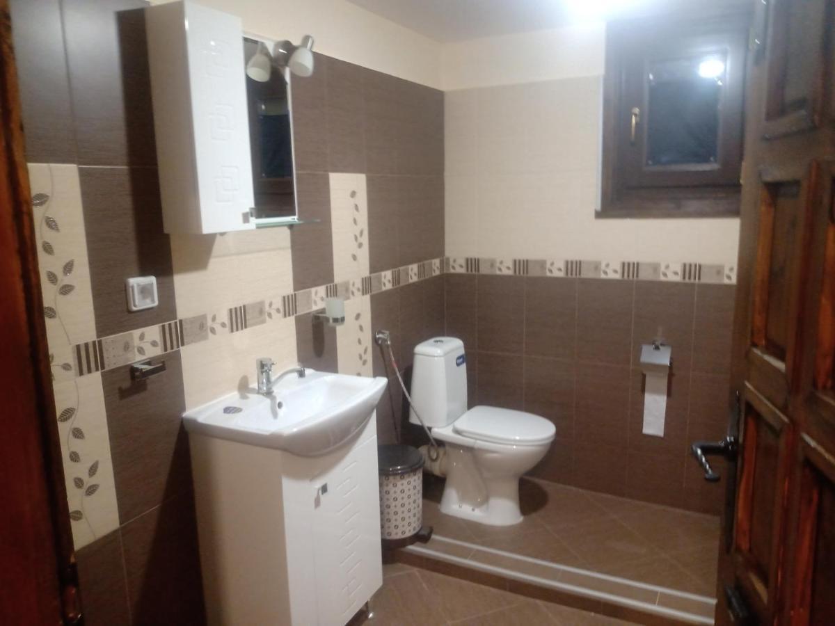 Кръчмъ При Байката Alpin Hotell Ribaritsa Exteriör bild