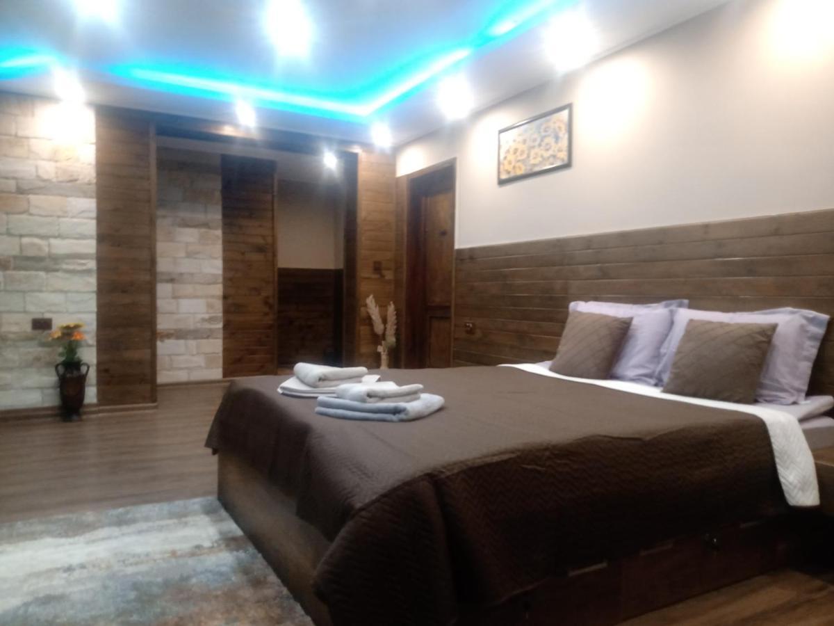 Кръчмъ При Байката Alpin Hotell Ribaritsa Exteriör bild