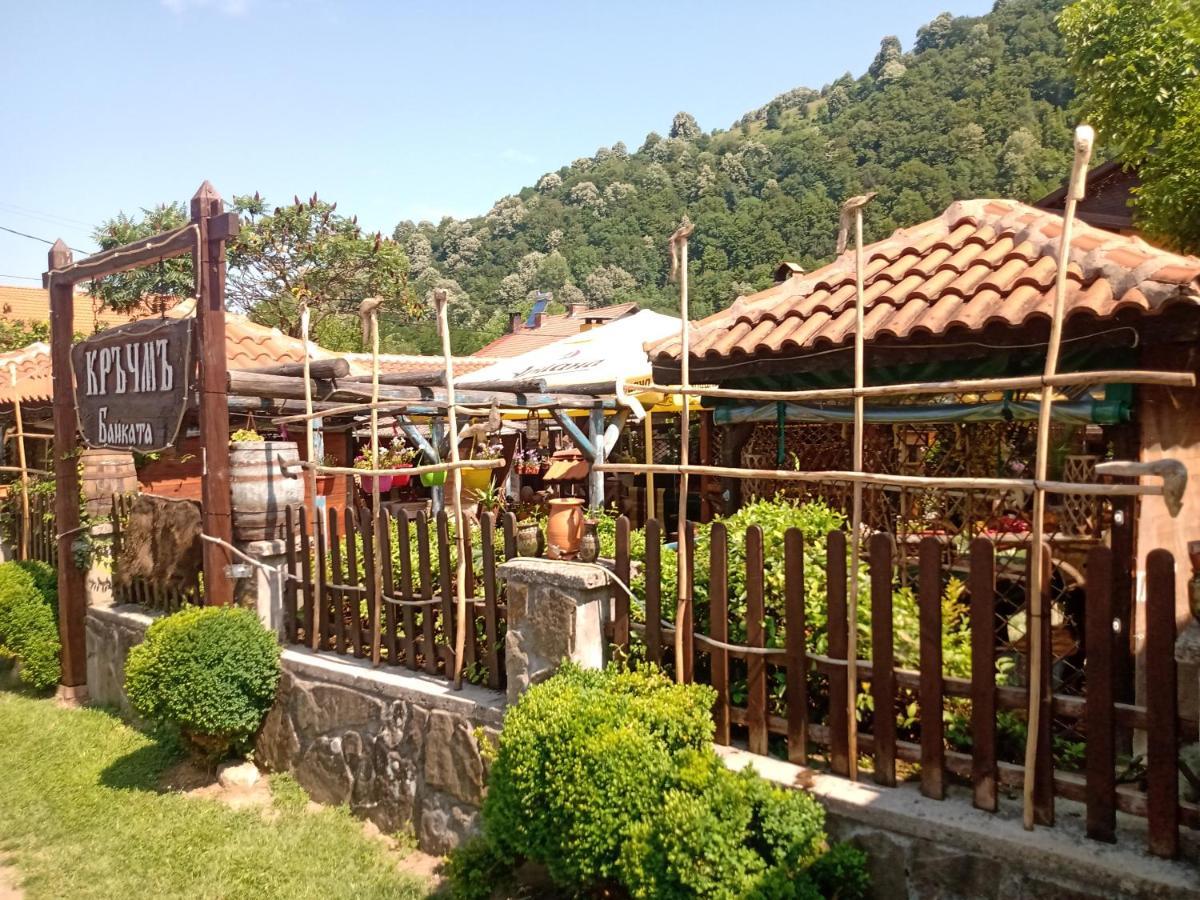 Кръчмъ При Байката Alpin Hotell Ribaritsa Exteriör bild